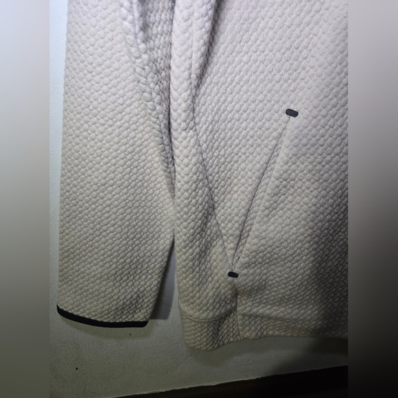 Old Navy Active Dynamic Fleece Cream Pullover Hoodie Women's XL Long Sleeve - Picture 4 of 6